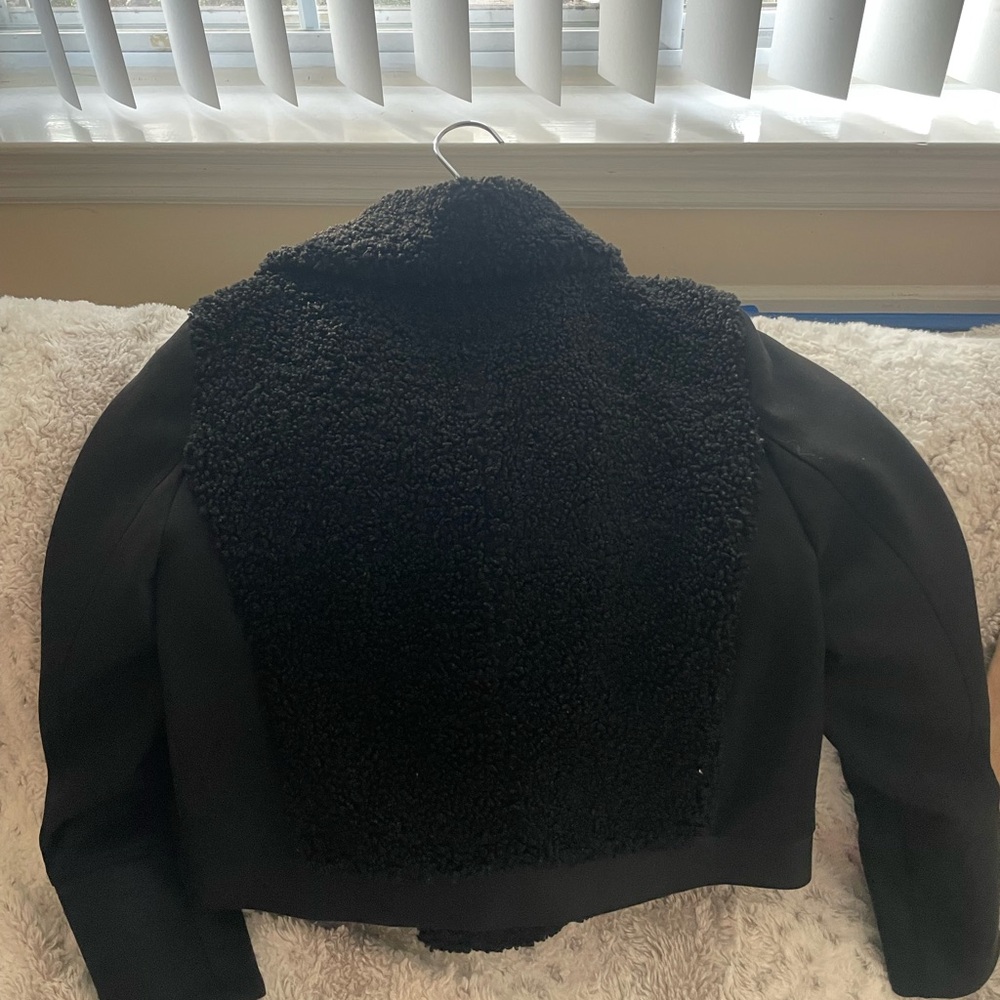 Jacket - Picture 2 of 4